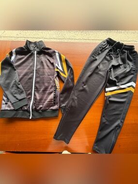 Men's Designer Boston Caviar Black, Yellow, White Track Suit- 2 Piece Set Small